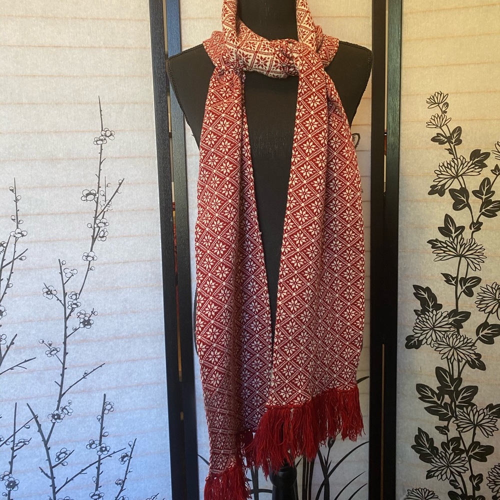 Red & White Villager Scarf with Tassels